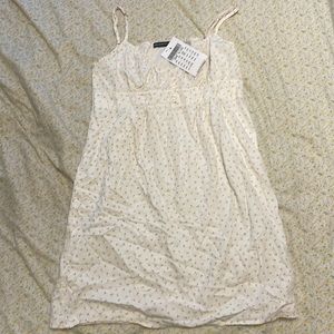 Brandy Melville Floral Dress